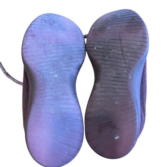 Allbirds Wool Runners Sneakers size 10 in Burgundy Grape - Picture 4 of 8